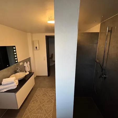 Landruhe Koblenz- Modernes *